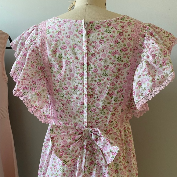 American girl x LoveShackFancy Floral Flutter Day Dress Girls Size 16 - Picture 4 of 7